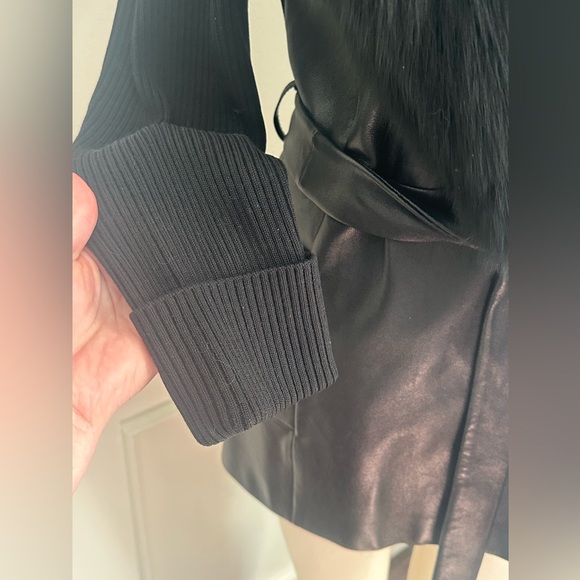 Lafayette 148 Leather, Merino wool, fox fur removable collar - Picture 7 of 9